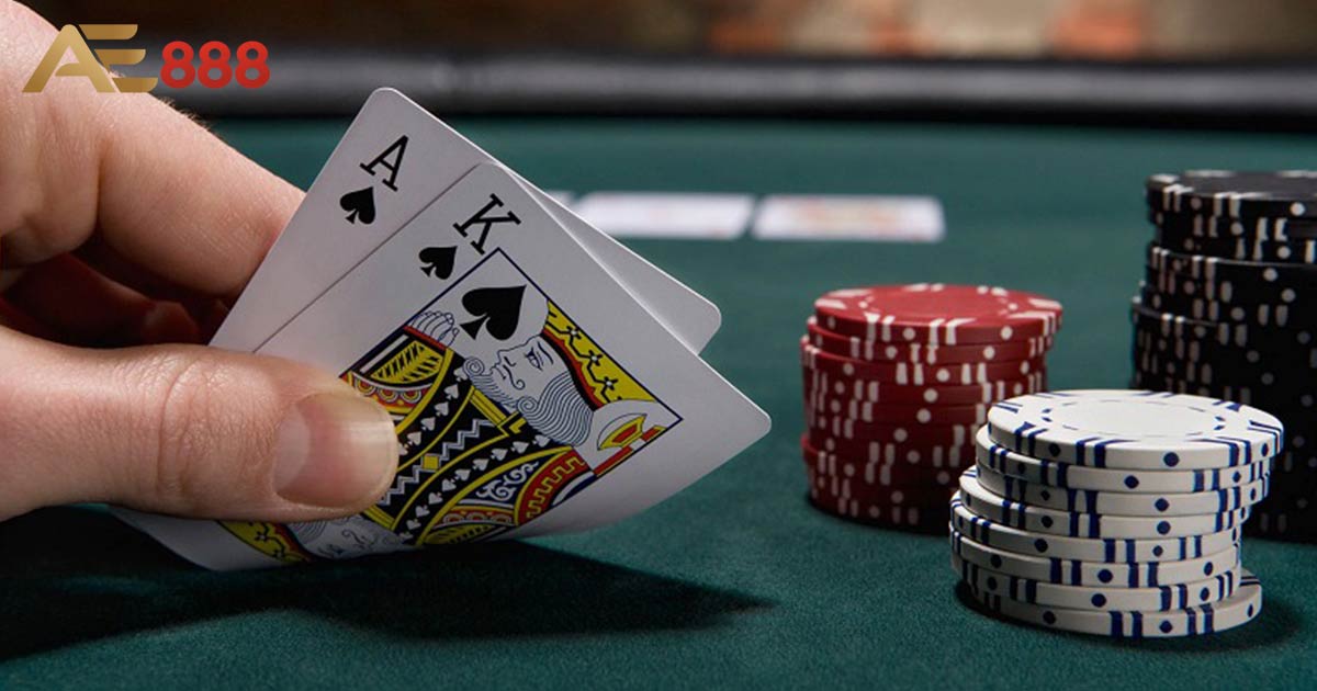 Những sai lầm nên tránh khi chơi poker 2 lá